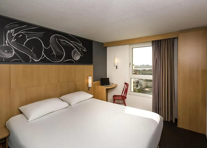 Ibis Roscoff Bord de Mer